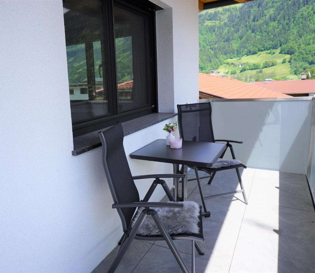 Apart Mountain Uderns Ngoại thất bức ảnh